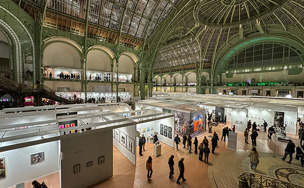 Paris Photo réinvestit cette année le Grand Palais. Photos : G. Vidamment